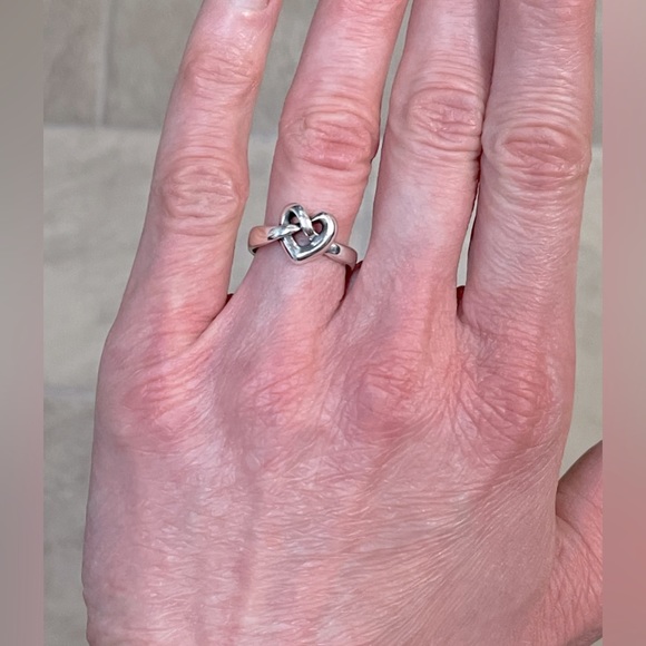 James Avery Heart Knot Ring - size 7 - Picture 8 of 8